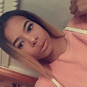 Meet your Posher, Destiney